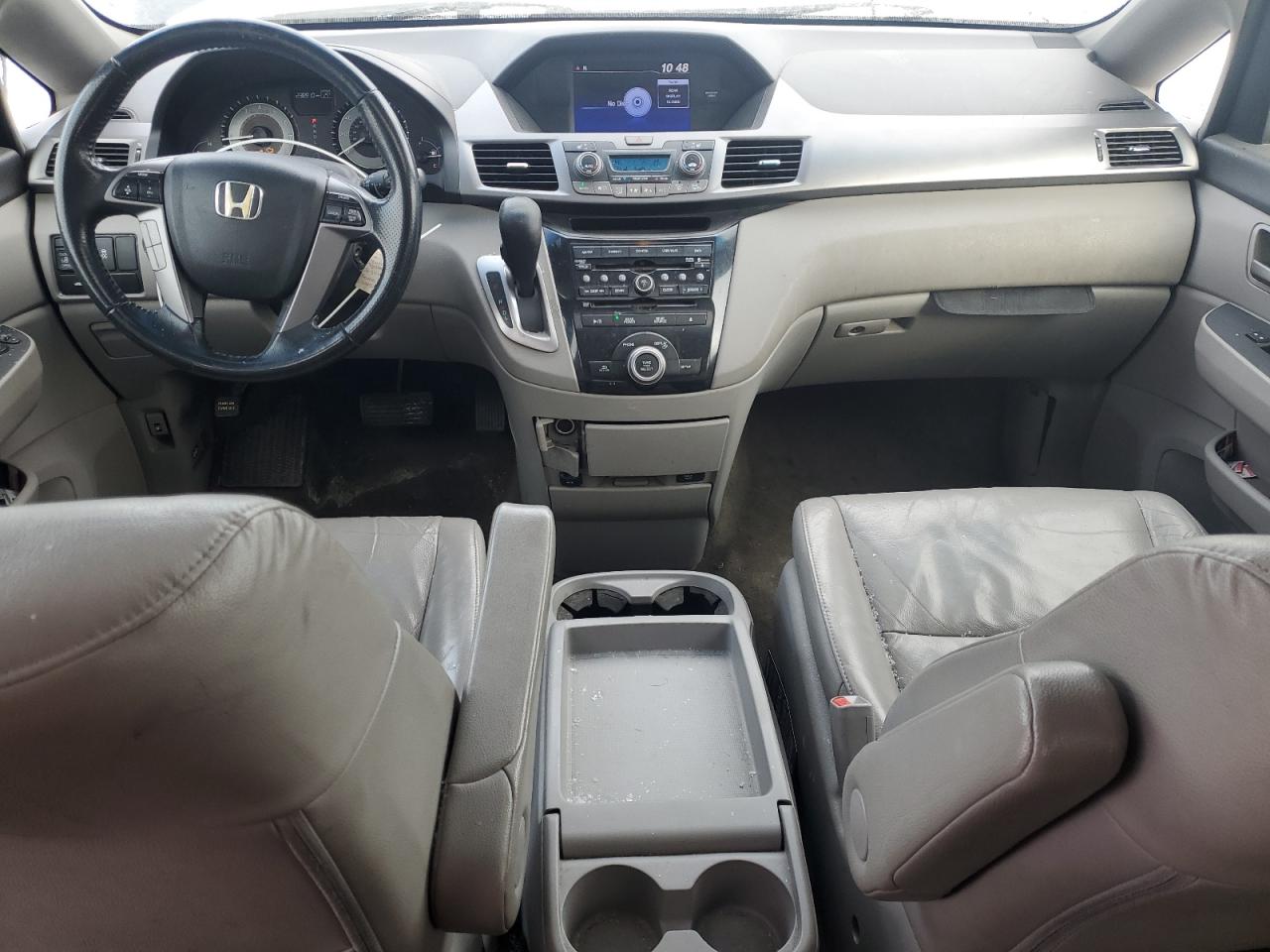 2011 Honda Odyssey - Image 8