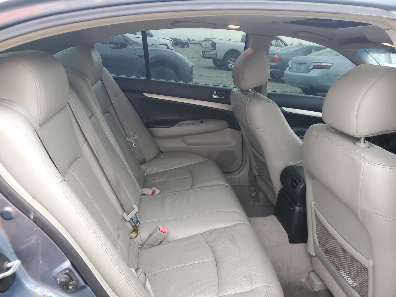 2007 Infiniti G - Image 10