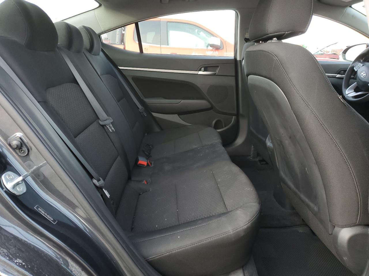 2020 Hyundai Elantra - Image 10