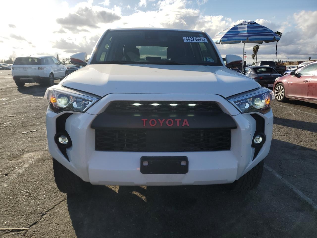 2022 Toyota 4Runner - Image 5