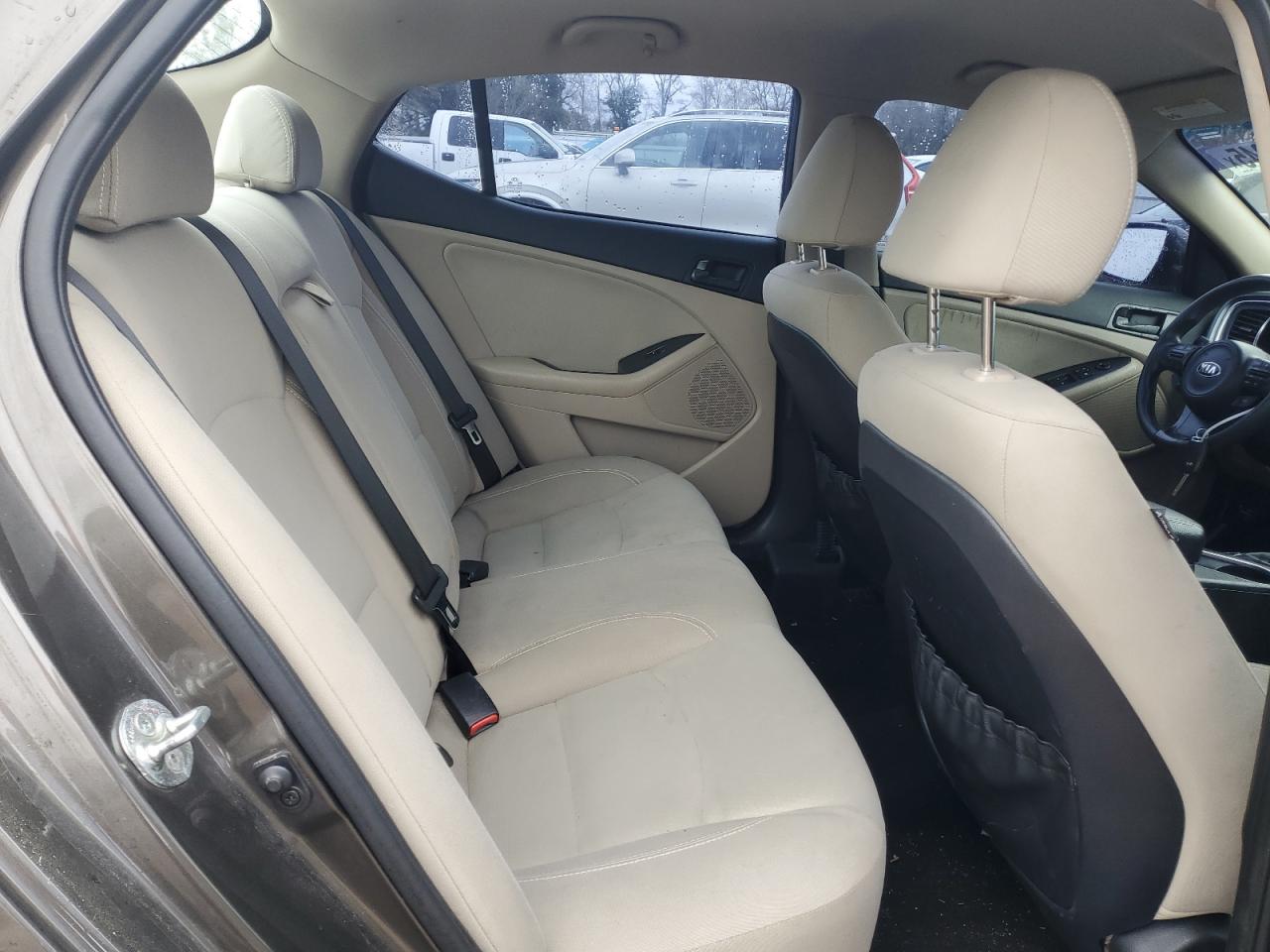2014 Kia Optima - Image 10