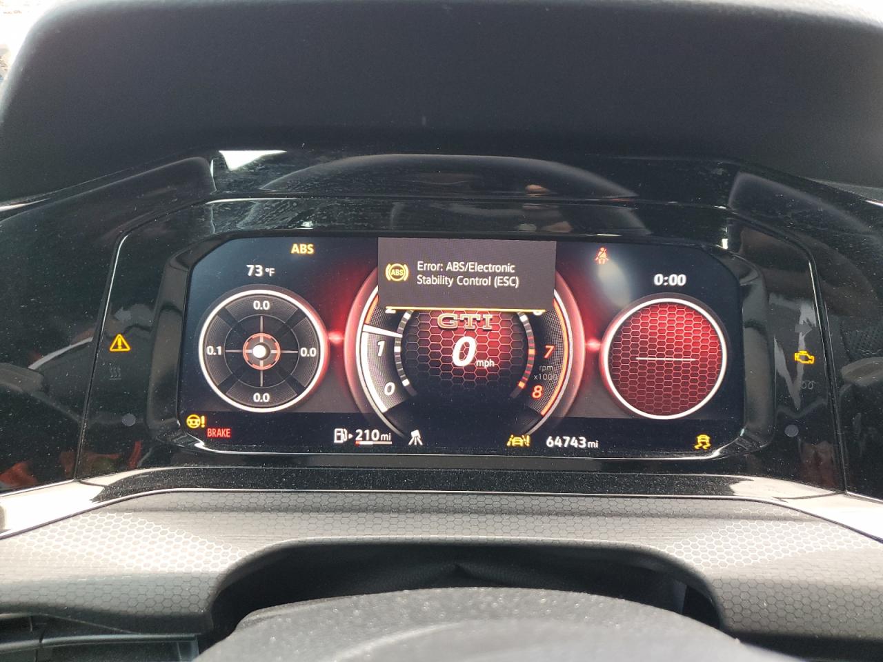 2022 Volkswagen GTI - Image 9