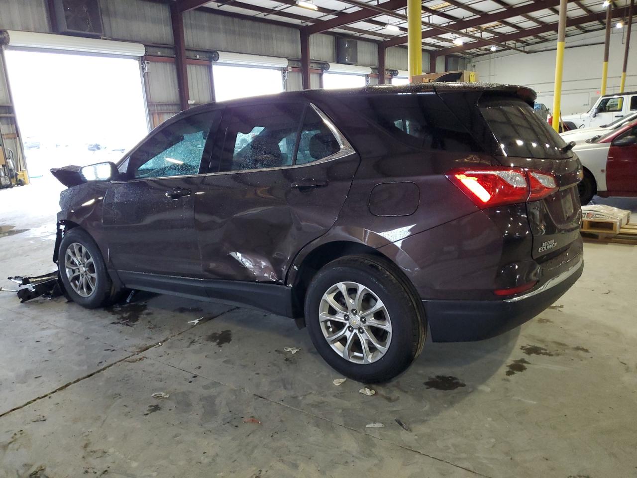 2020 Chevrolet Equinox - Image 2