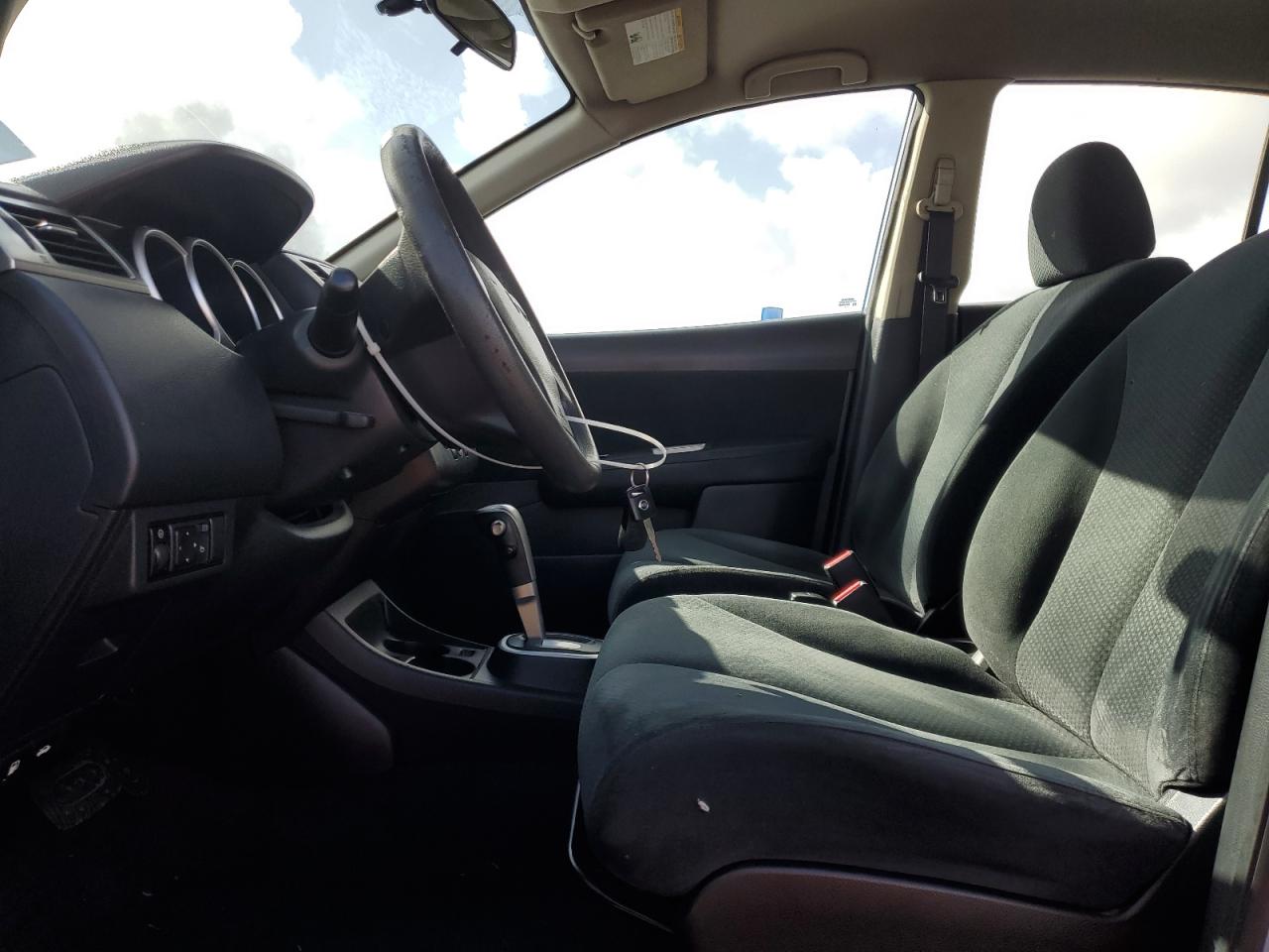 2010 Nissan Versa - Image 7