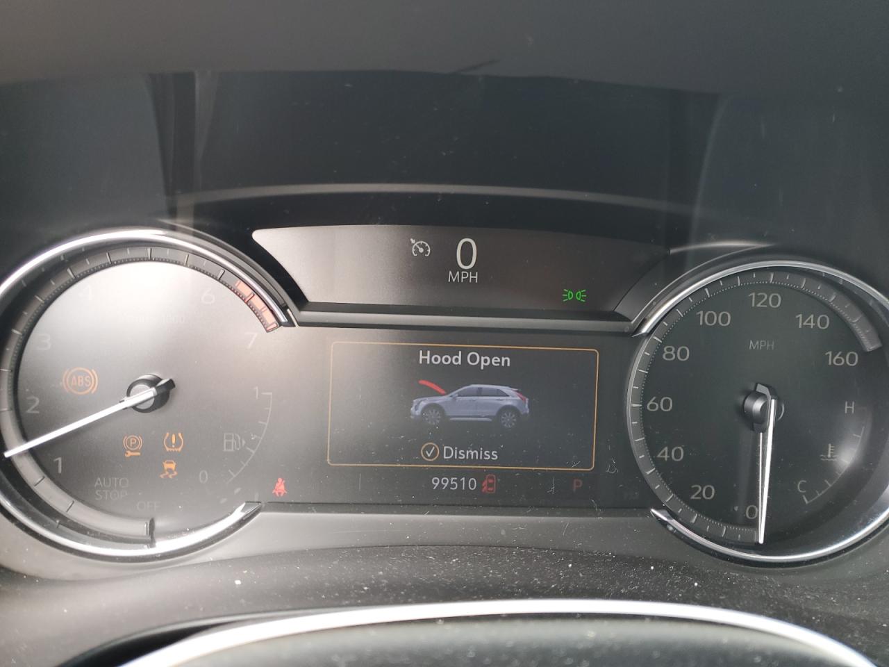 2021 Cadillac XT4 - Image 9