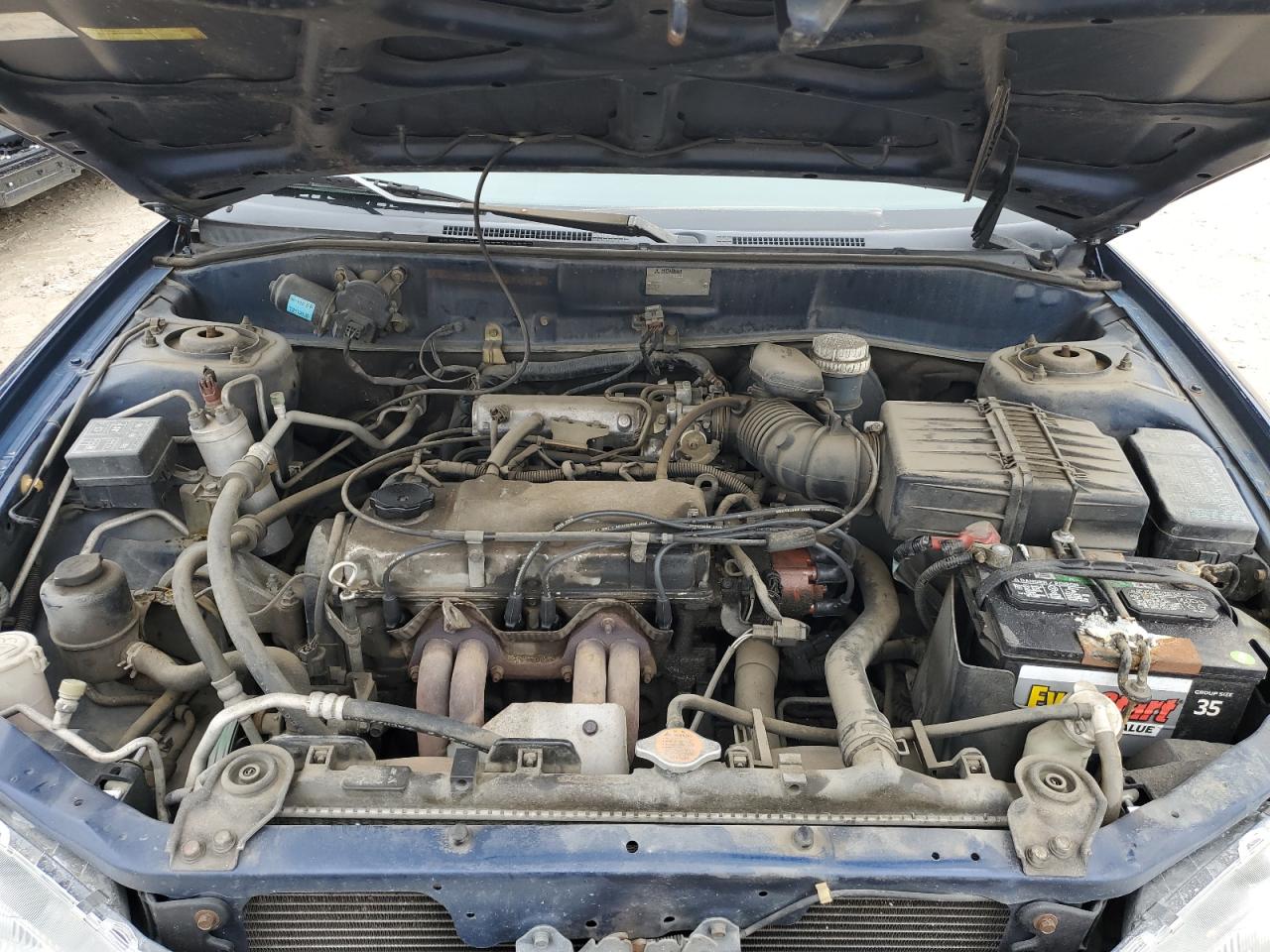 2002 Mitsubishi Mirage - Image 11