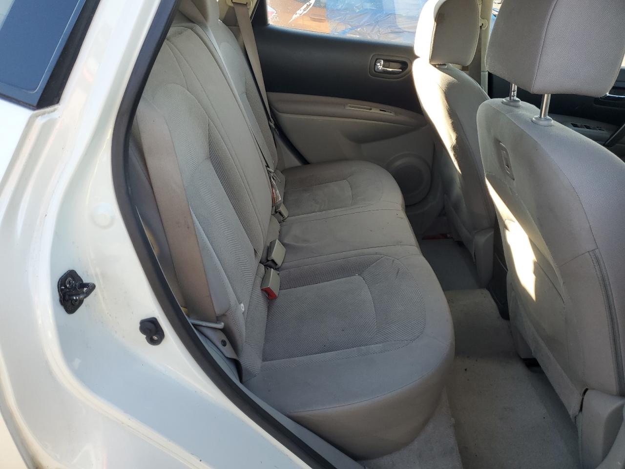 2013 Nissan Rogue - Image 11