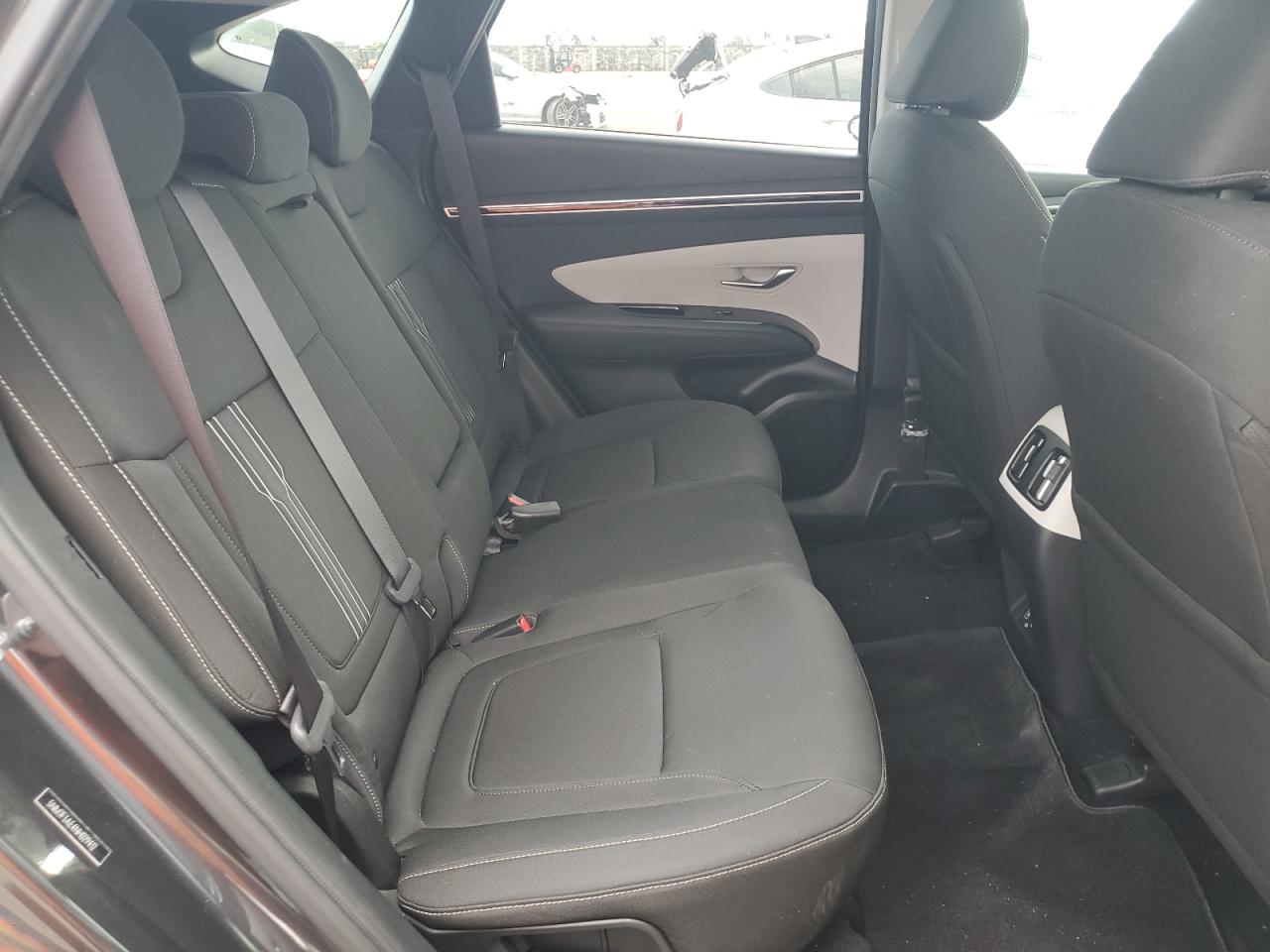 2022 Hyundai Tucson - Image 11