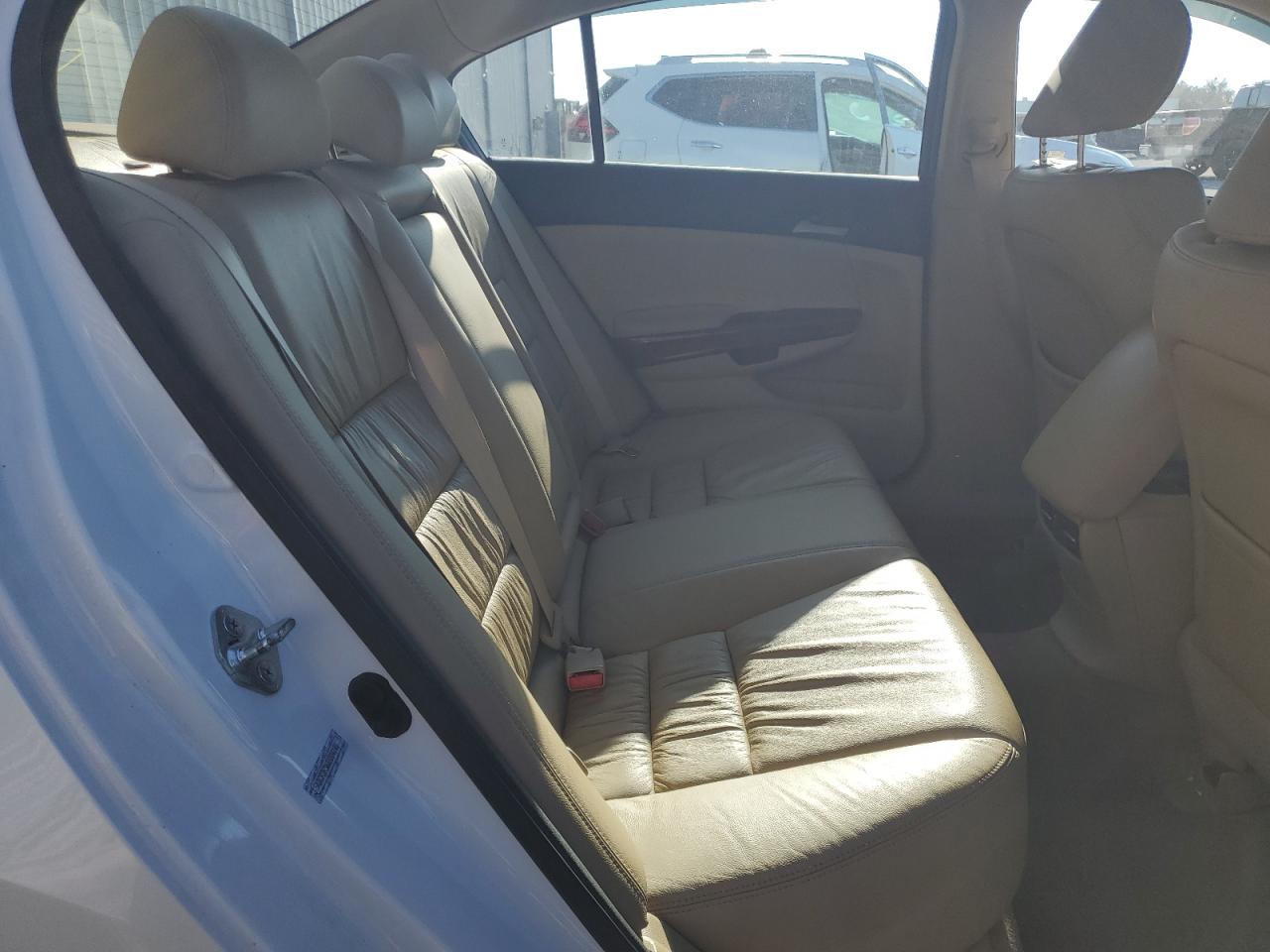 2011 Honda Accord - Image 10