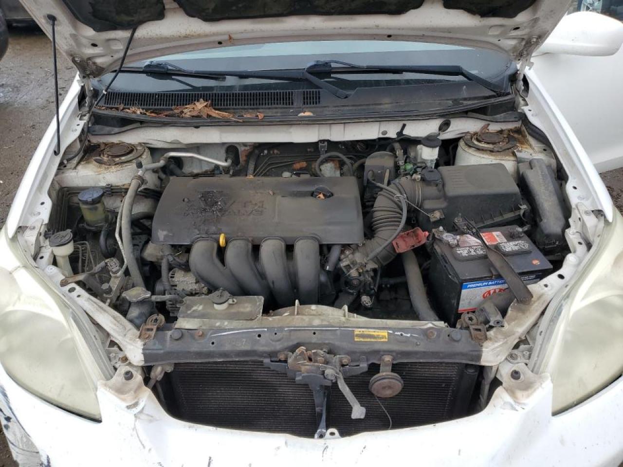 2004 Toyota Matrix - Image 11