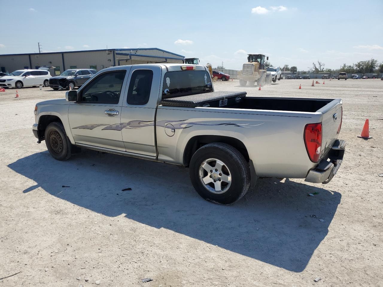 2012 Chevrolet Colorado - Image 2