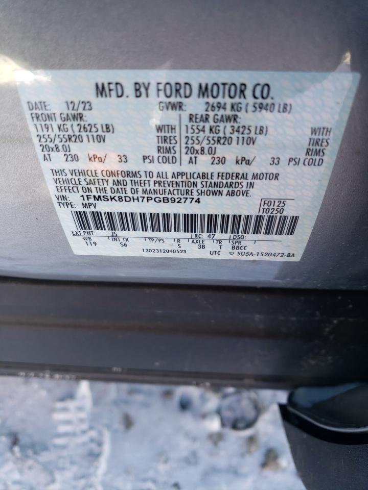 2023 Ford Explorer - Image 14