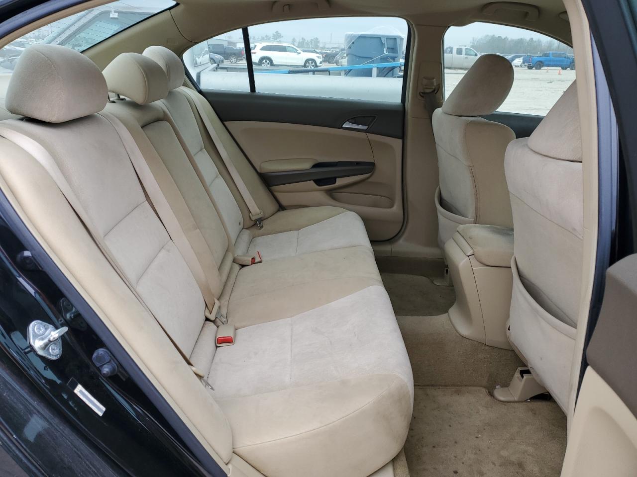 2008 Honda Accord - Image 11