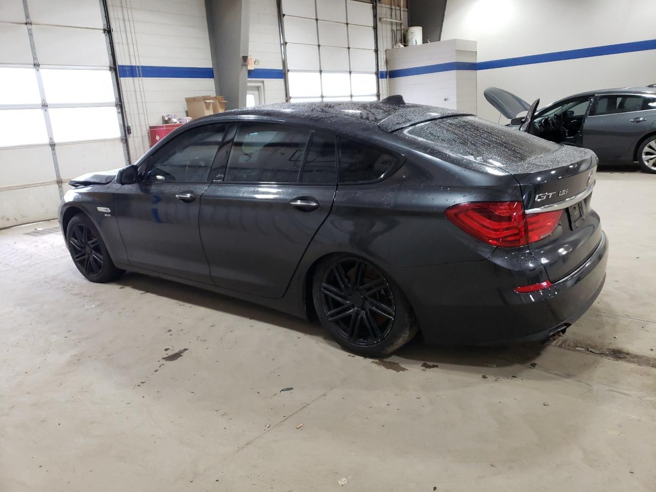 2012 BMW 5er - Image 2