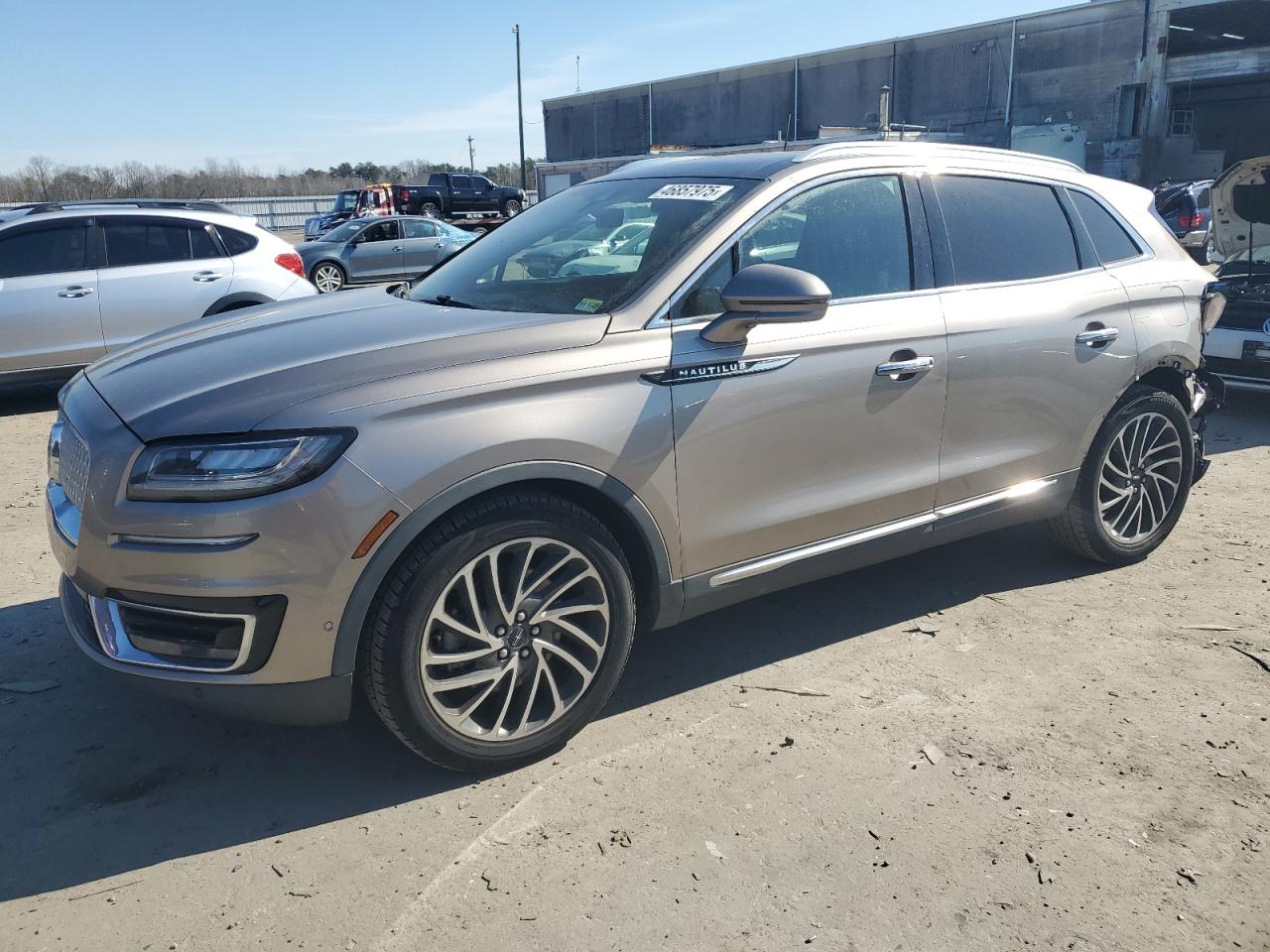 2019 Lincoln Nautilus - Image 1