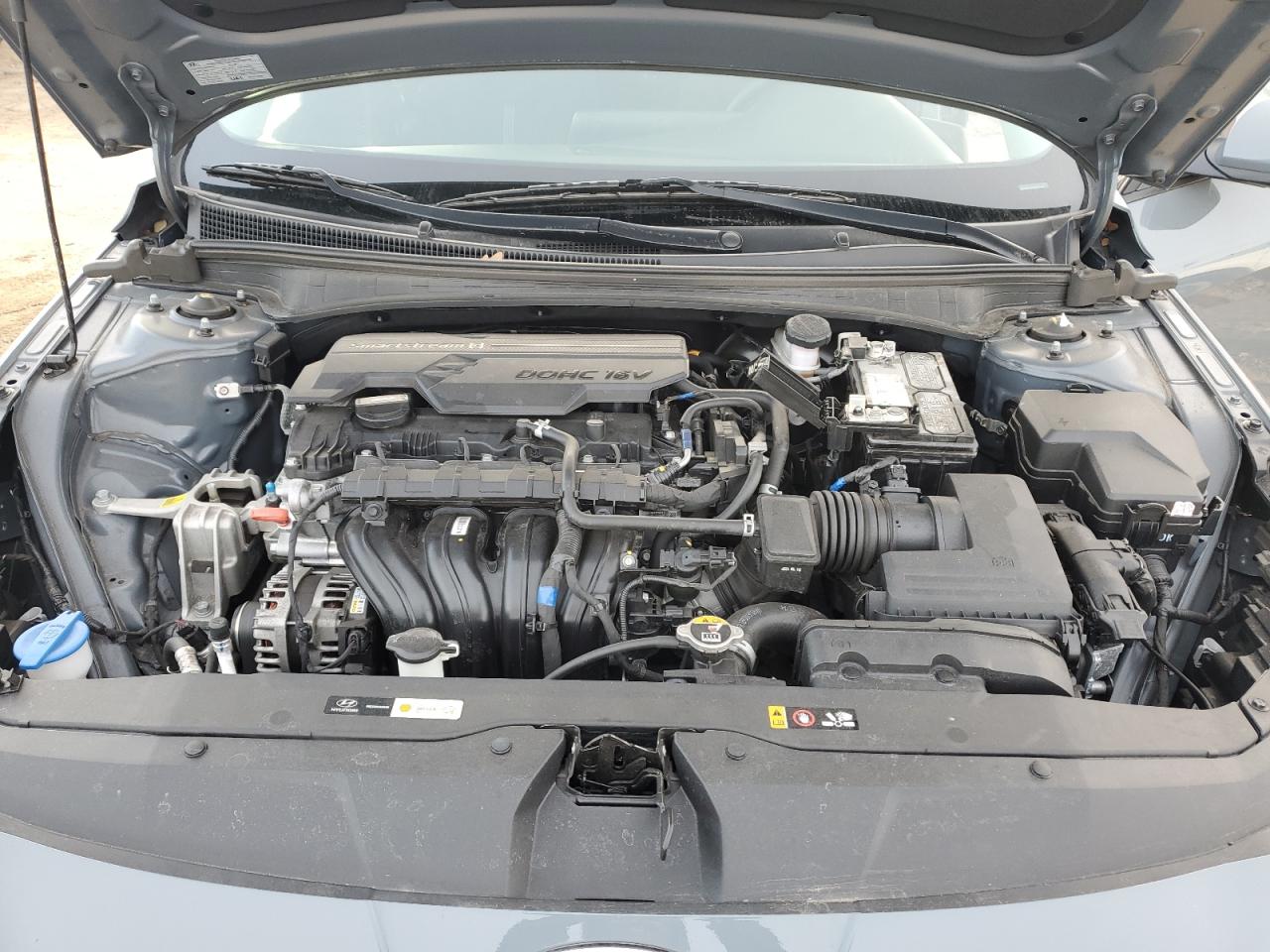 2021 Hyundai Elantra - Image 12