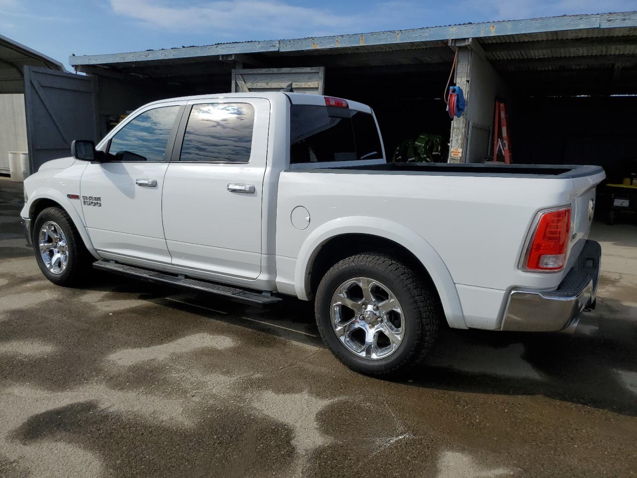 2018 RAM 1500 - Image 2