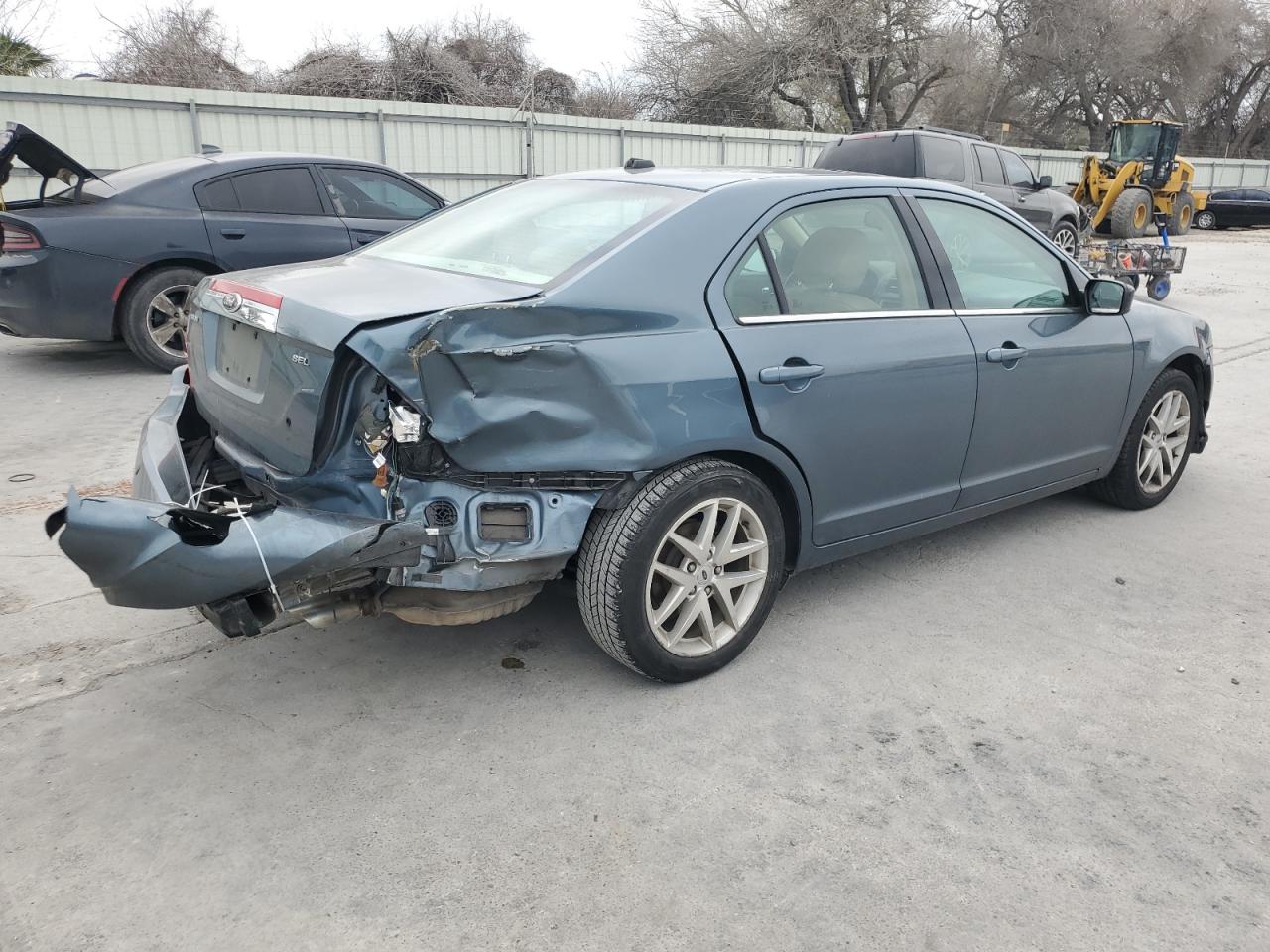 2012 Ford Fusion - Image 3