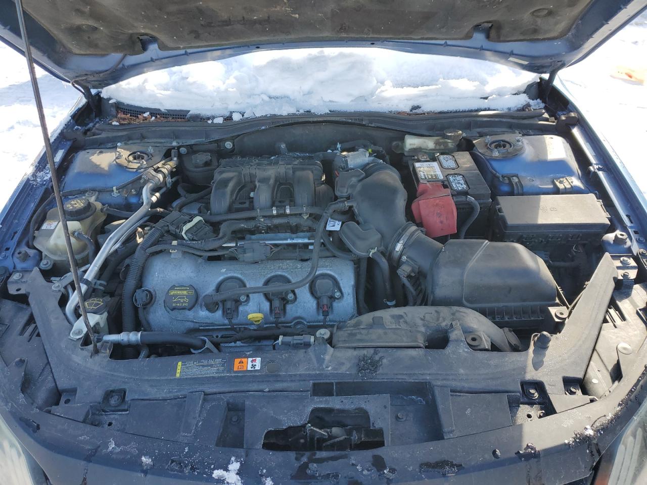 2010 Ford Fusion - Image 11