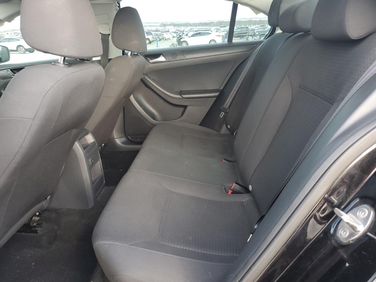 2016 Volkswagen Jetta - Image 10