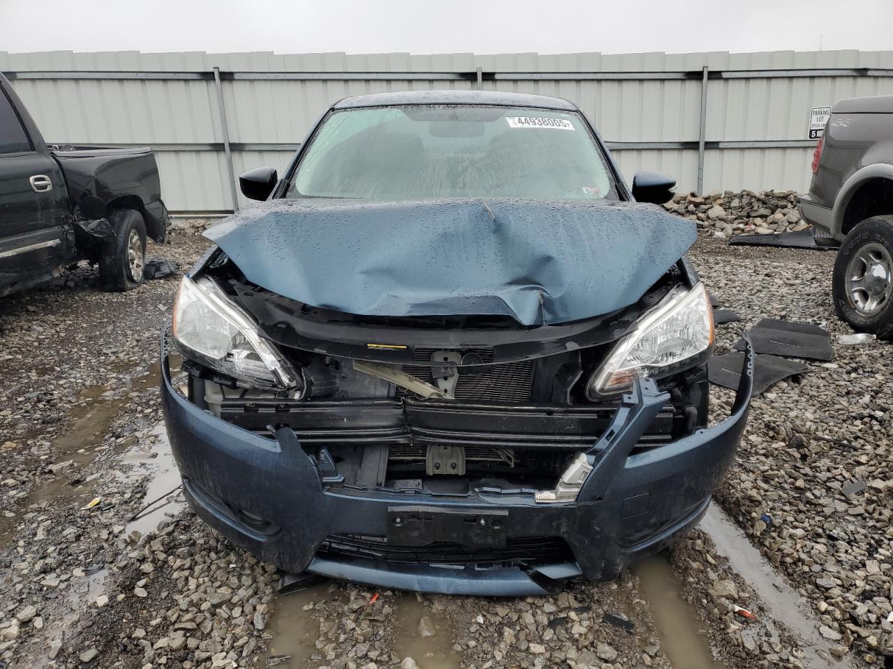 2015 Nissan Sentra - Image 5