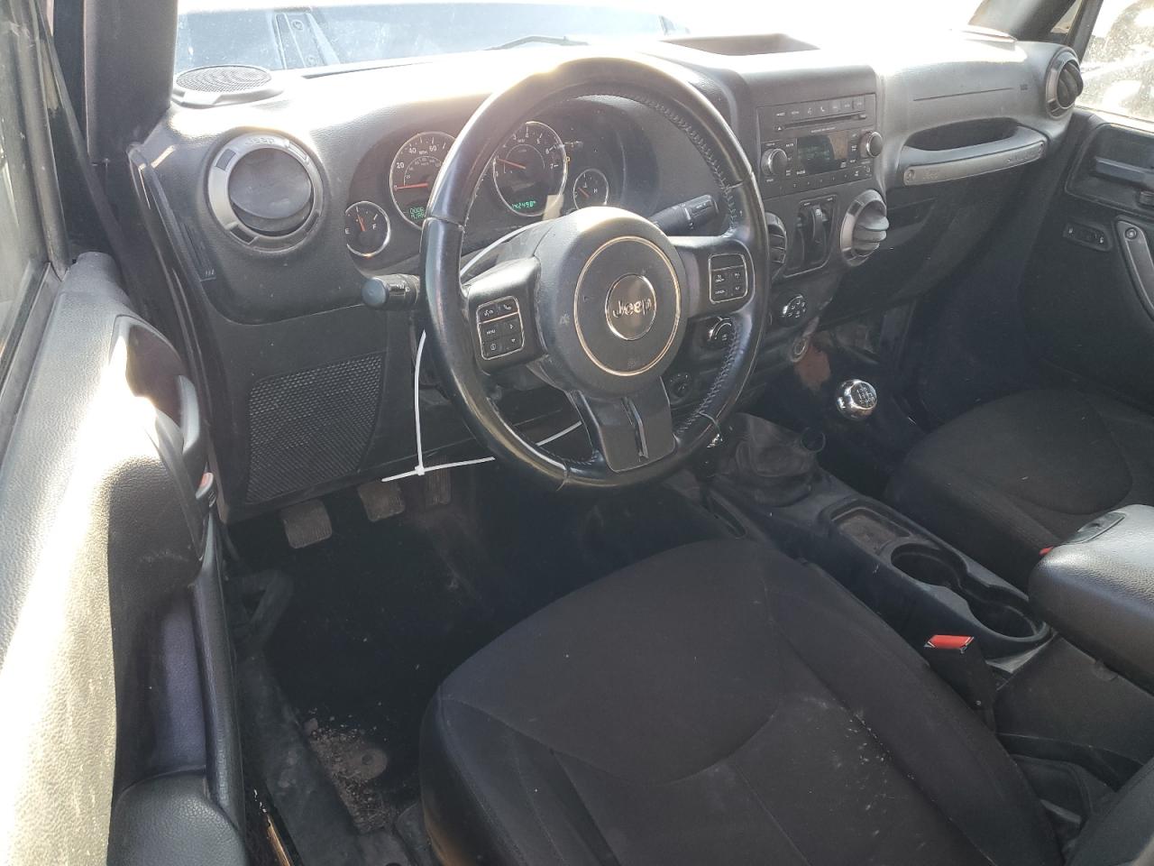 2016 Jeep Wrangler - Image 8