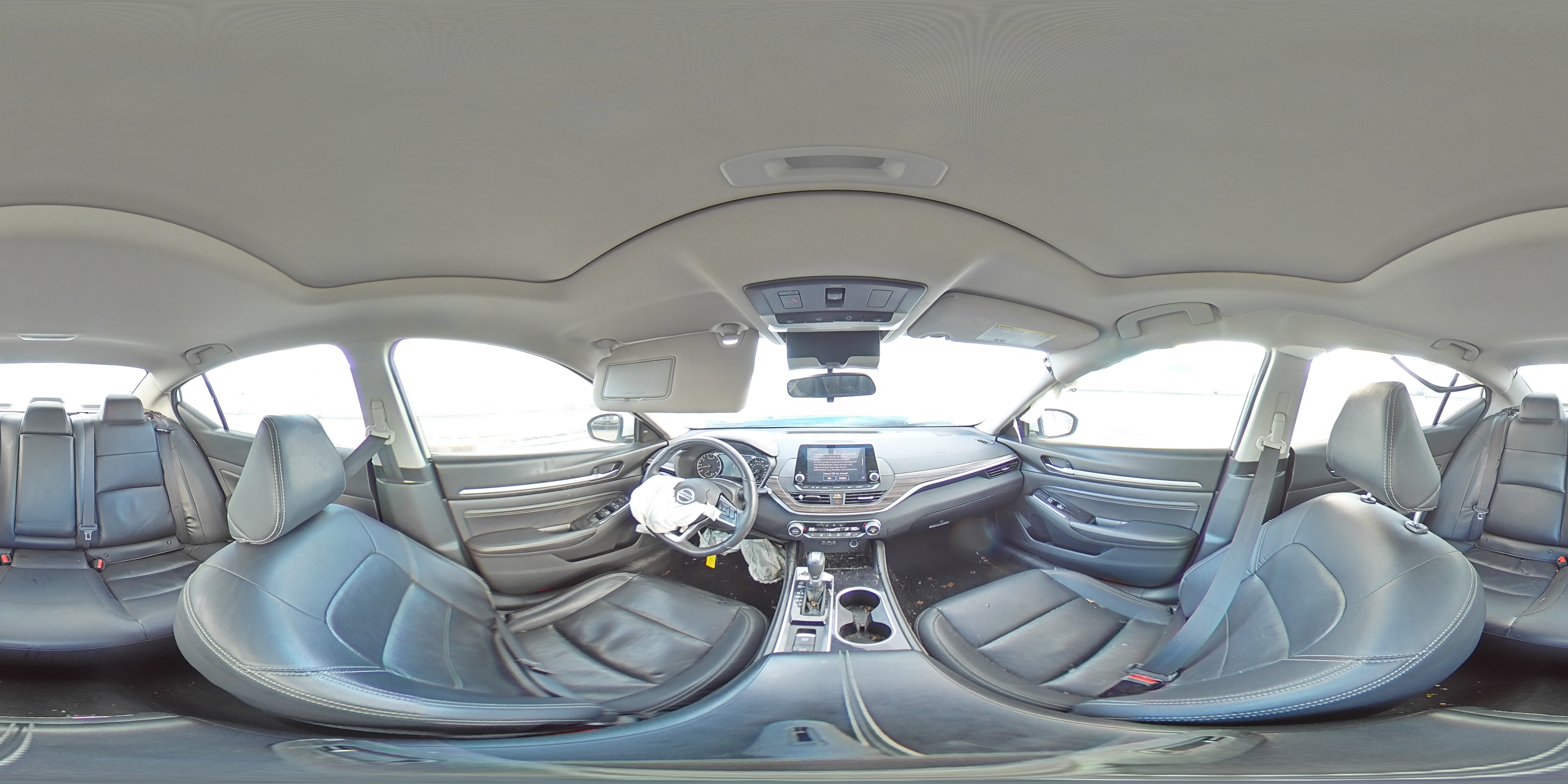 2021 Nissan Altima - Image 13