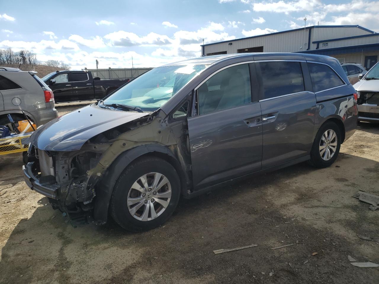 2016 Honda Odyssey - Image 1