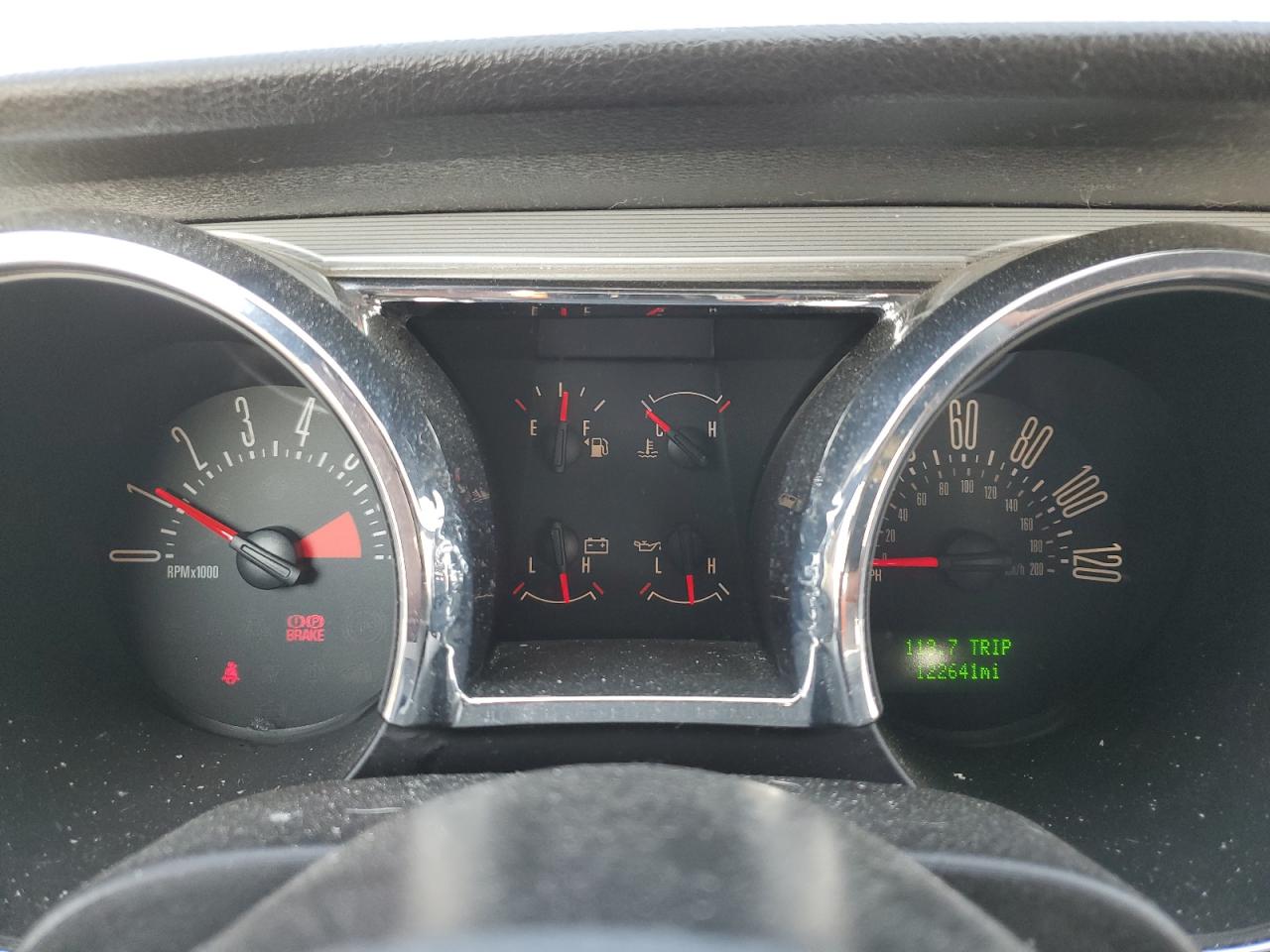 2008 Ford Mustang - Image 9