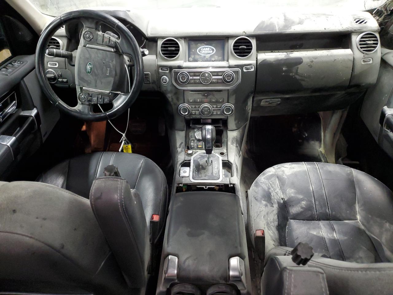 2013 Land Rover LR4 - Image 8