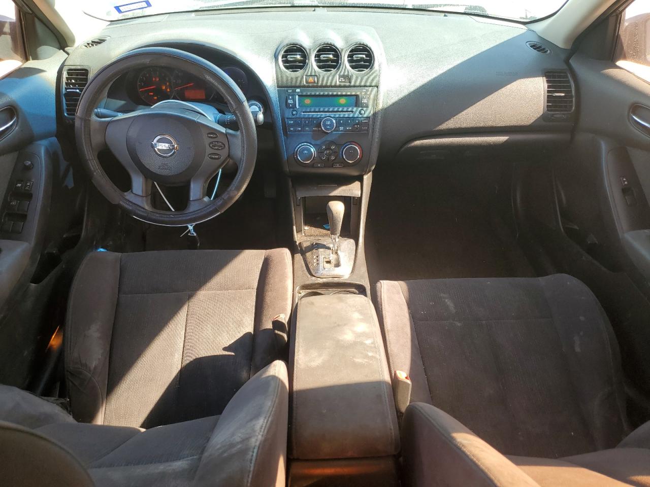 2012 Nissan Altima - Image 8