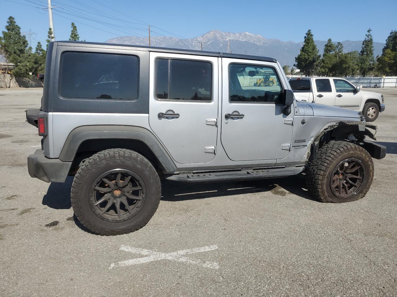 2018 Jeep Wrangler - Image 3