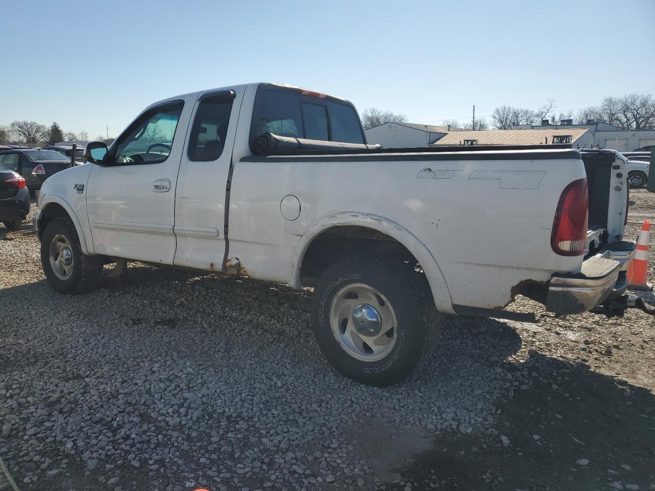 2001 Ford F-150 - Image 2