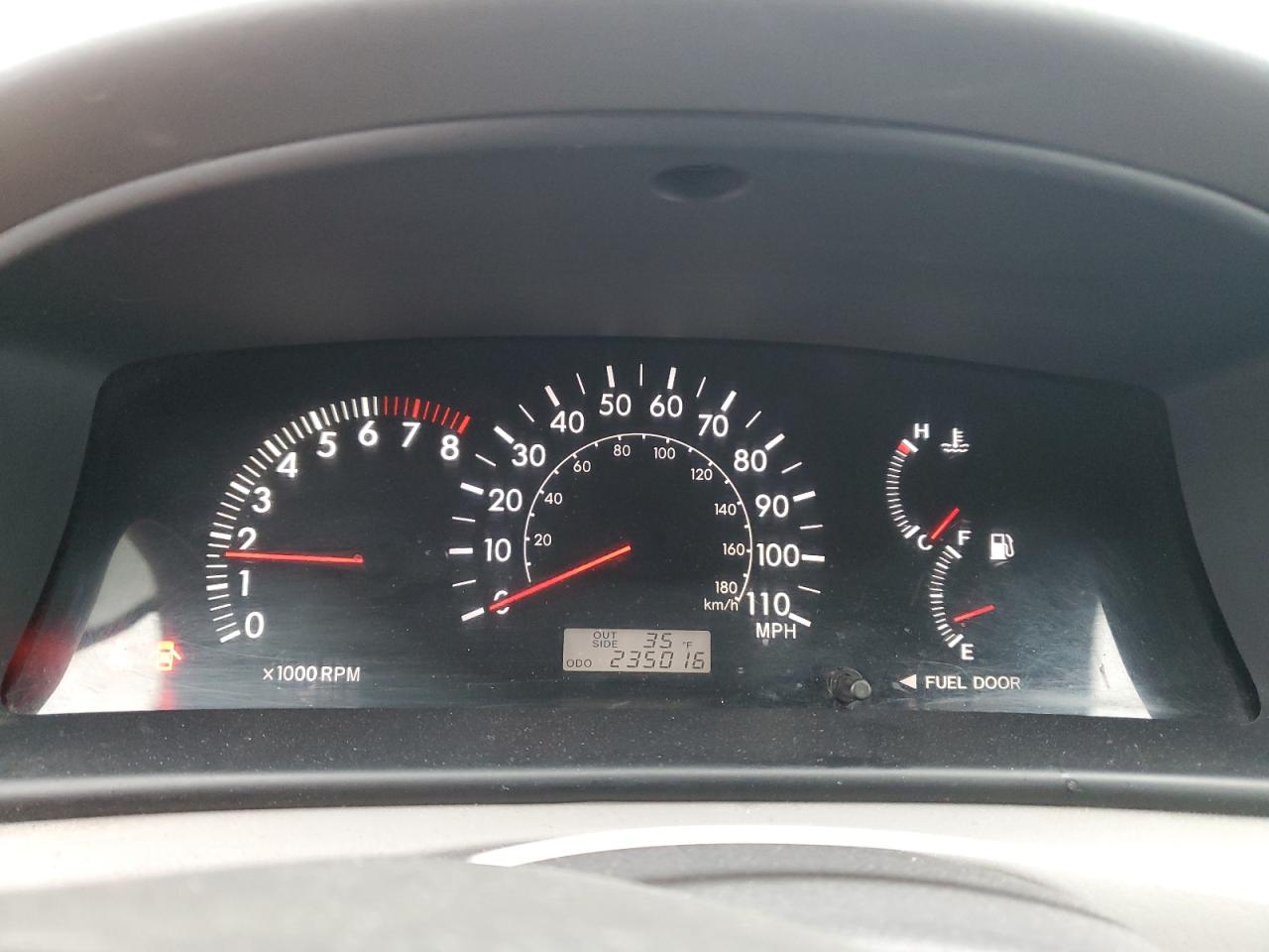 2005 Toyota Corolla - Image 9