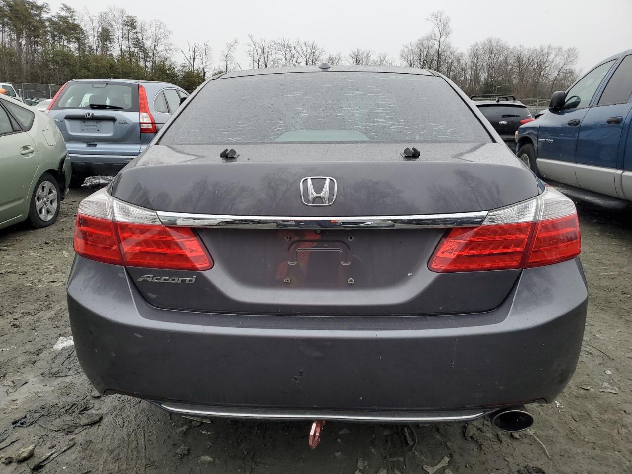 2015 Honda Accord - Image 6