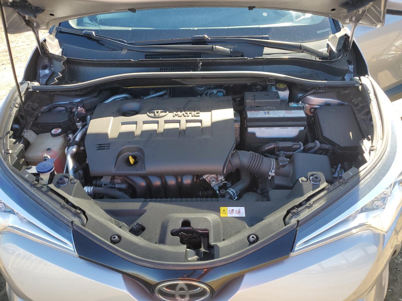 2018 Toyota C-HR - Image 14
