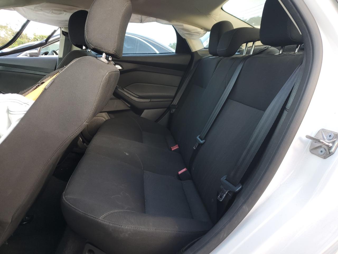 2017 Ford Focus - Image 10