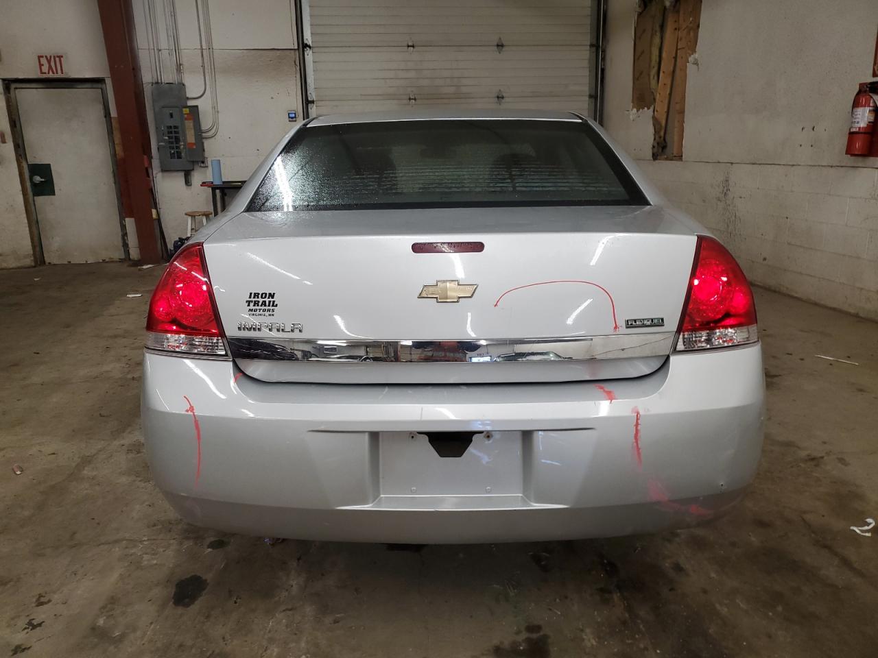 2010 Chevrolet Impala - Image 6
