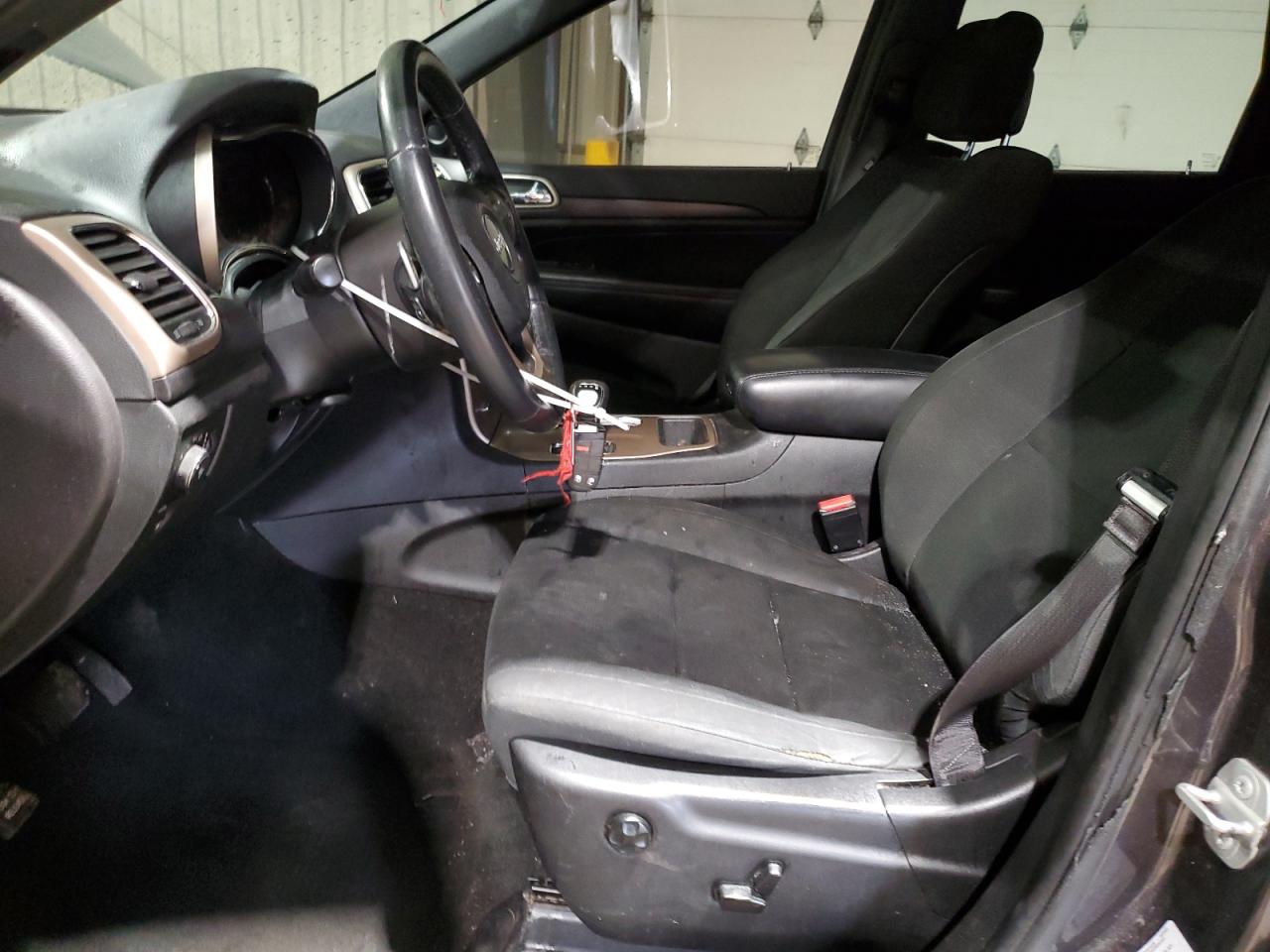 2015 Jeep Grand Cherokee - Image 7