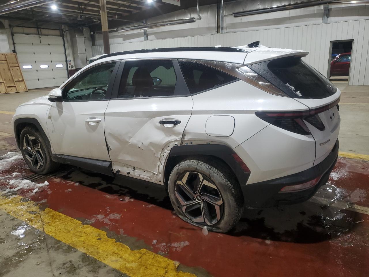 2022 Hyundai Tucson - Image 2