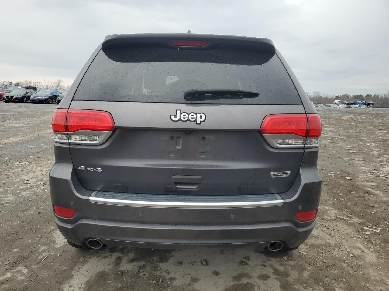 2018 Jeep Grand Cherokee - Image 6