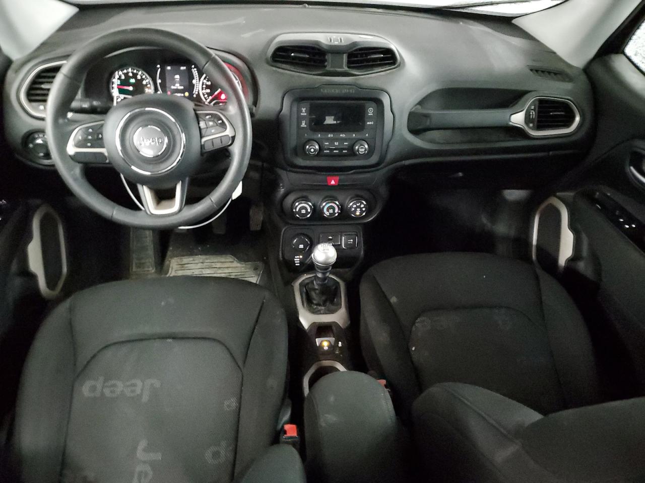 2016 Jeep Renegade - Image 8