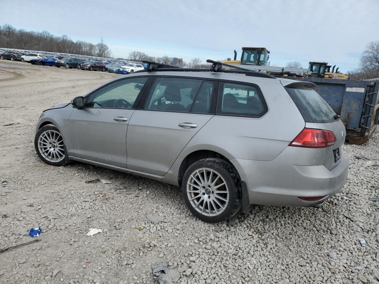 2017 Volkswagen Golf - Image 2