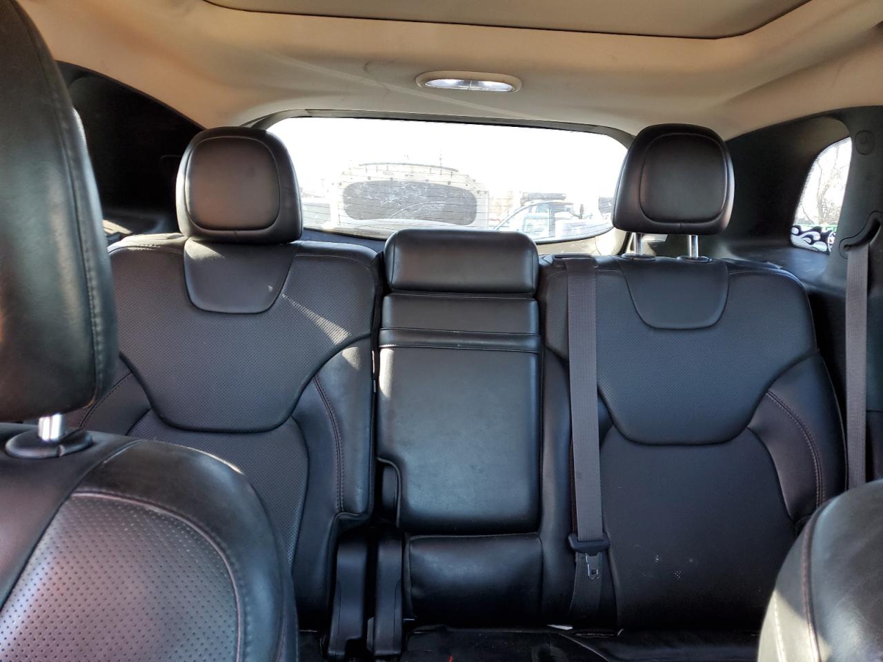 2015 Jeep Cherokee - Image 10