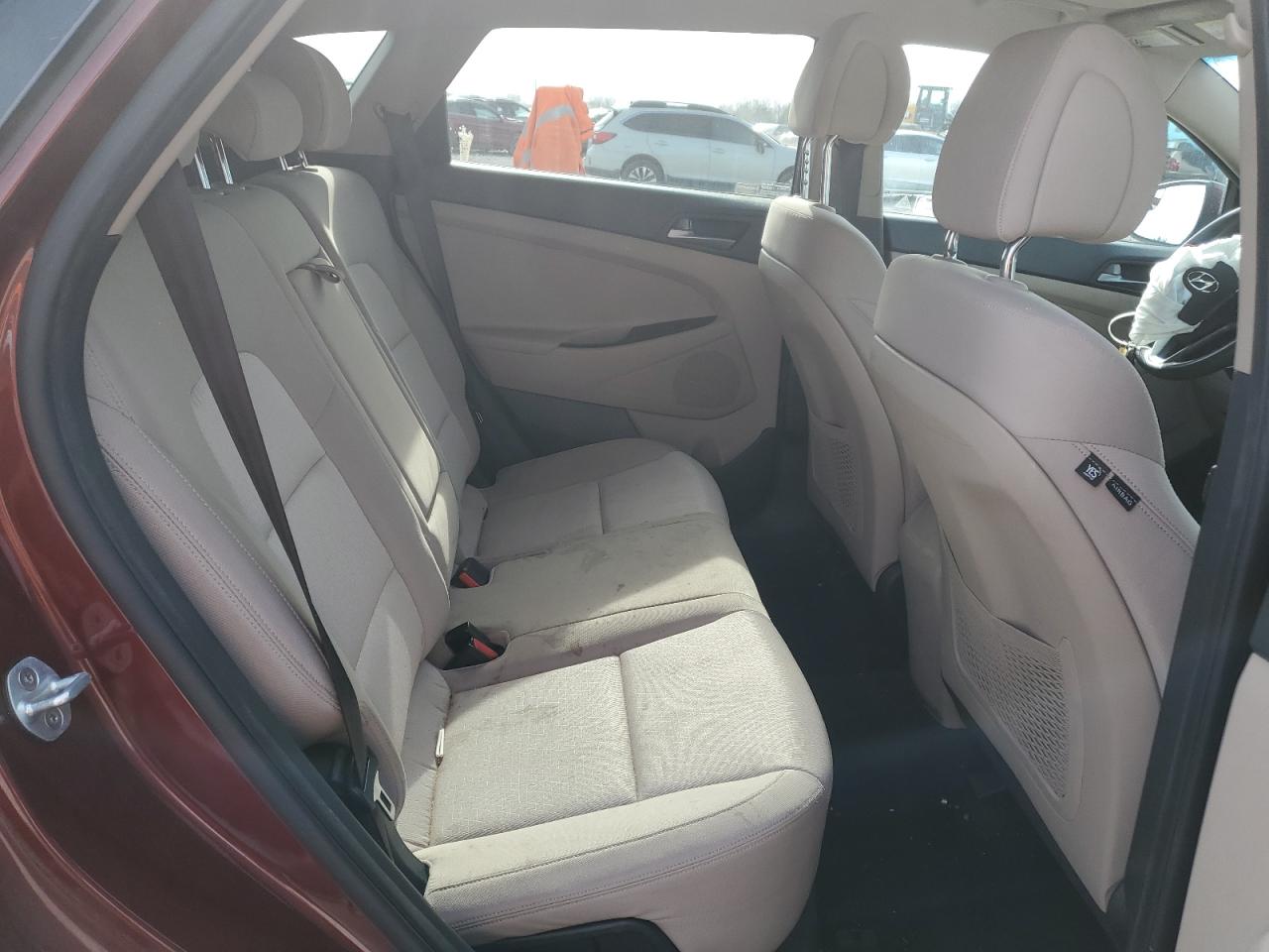2017 Hyundai Tucson - Image 12