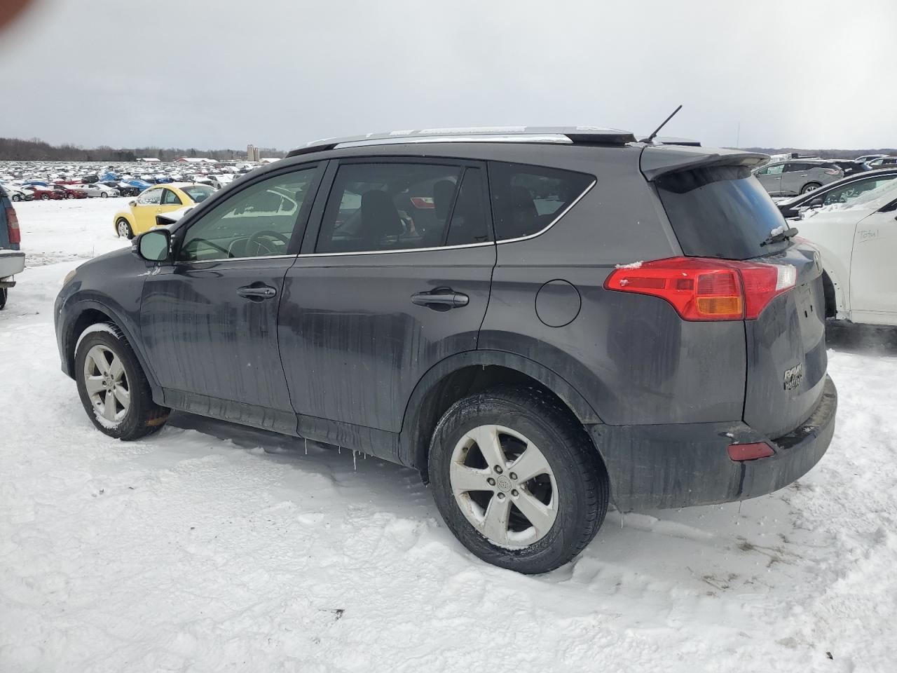 2013 Toyota RAV 4 - Image 2