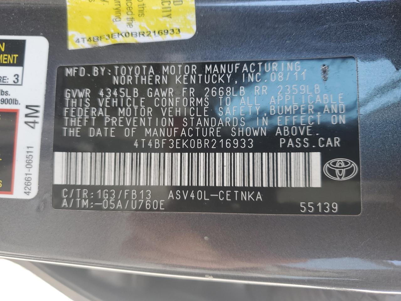 2011 Toyota Camry - Image 12