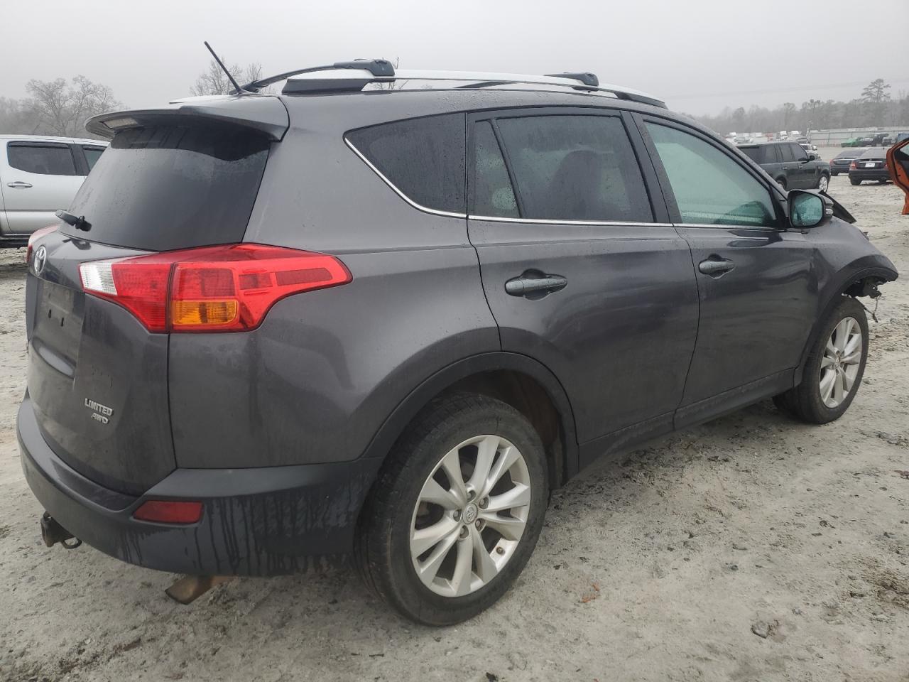 2013 Toyota RAV 4 - Image 3