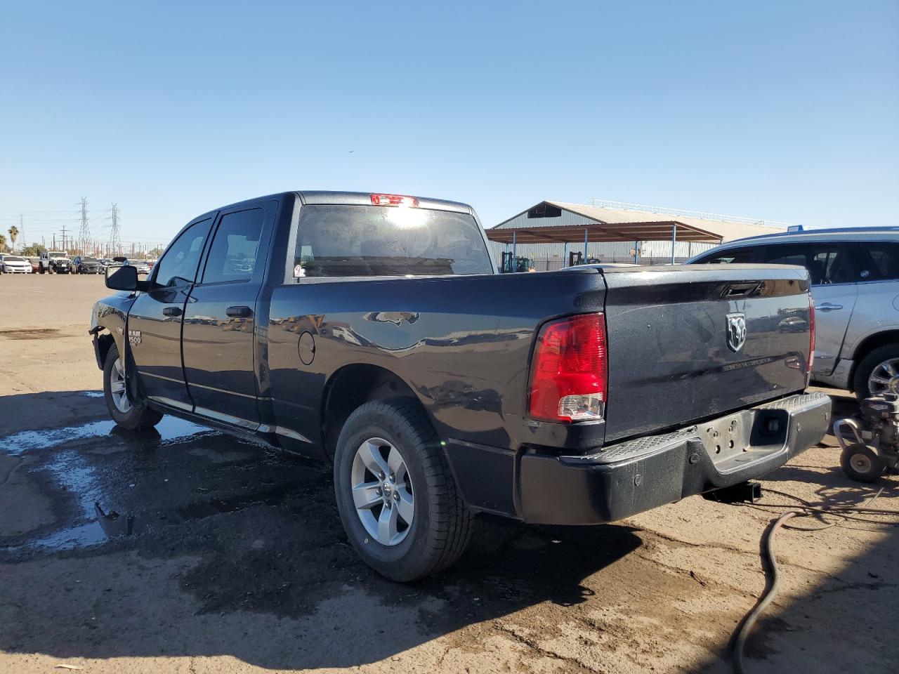 2019 RAM 1500 - Image 2