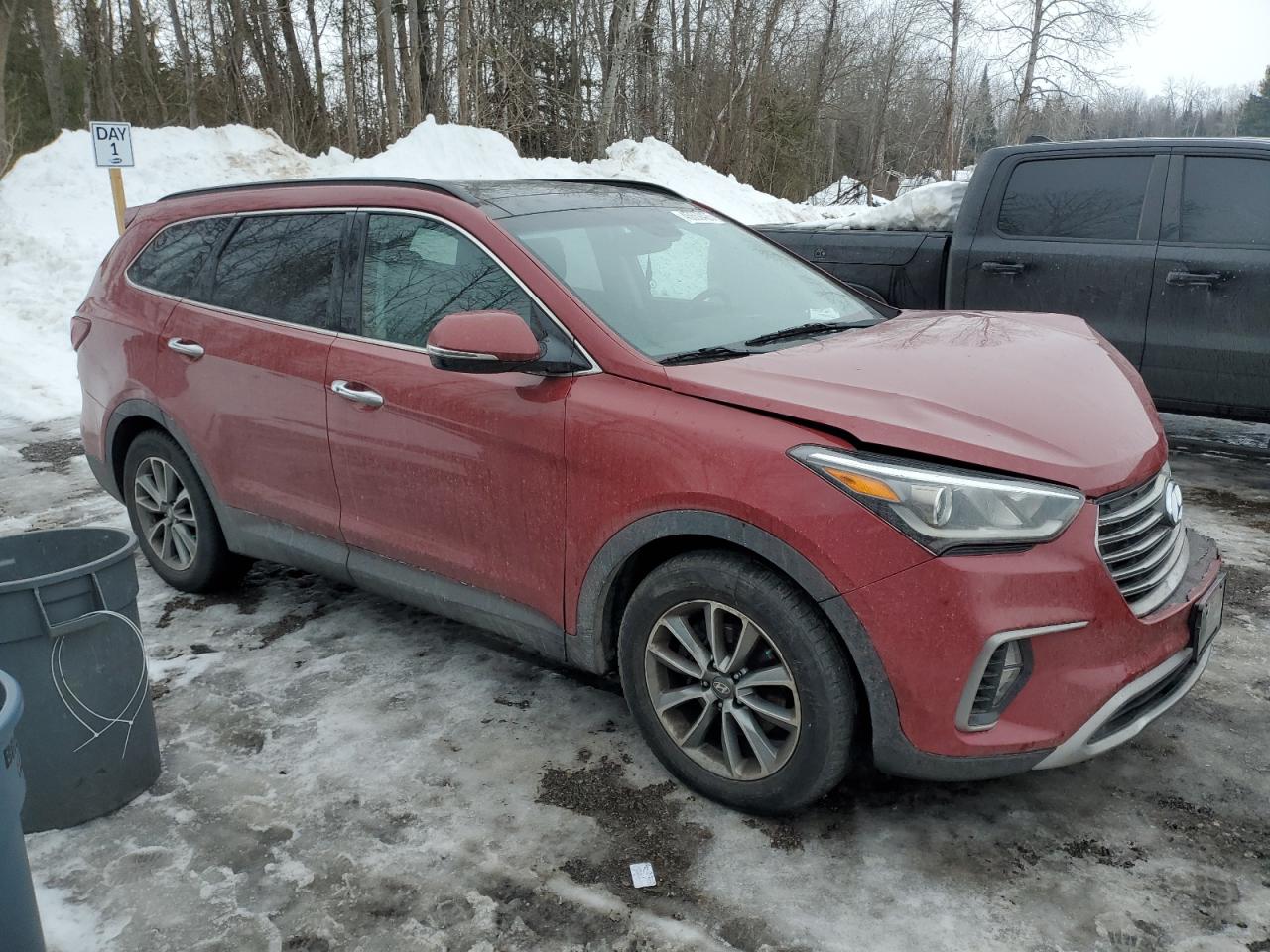 2018 Hyundai Santa Fe - Image 4